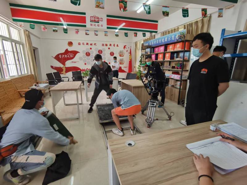 追星女孩心理学分析报告：五家渠市广告片拍摄公司揭秘饭圈应援式传播逻辑